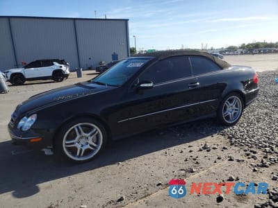 2008 MERCEDES-BENZ CLK 550 WDBTK72F28T090701 - główne zdjęcie licytacji z USA - miniatura