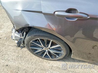 Zdjęcie 10 z 13 samochodu: 2021 TOYOTA CAMRY SE VIN:4T1G11AK9MU466196 - miniatura