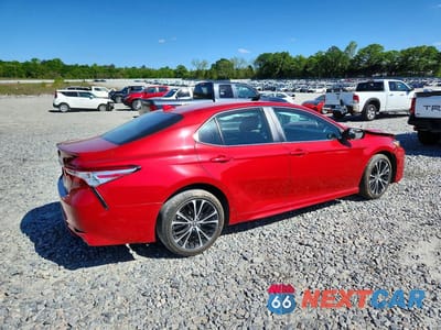 Trzecie zdjęcie samochodu z tyłu: 2020 TOYOTA CAMRY SE VIN:4T1G11AK0LU372111 - miniatura