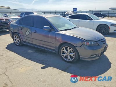 Czwarte zdjęcie samochodu z boku: 2007 MAZDA 3 S VIN:JM1BK324871618675 - miniatura