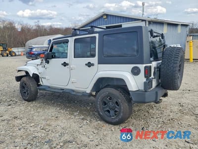 Drugie zdjęcie samochodu z przodu: 2012 JEEP WRANGLER UNLIMITED SAHARA VIN:1C4BJWEG3CL277680 - miniatura