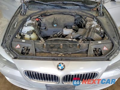 Zdjęcie 11 z 12 samochodu: 2013 BMW 528 XI VIN:WBAXH5C55DD108413 - miniatura