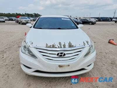 Piąte zdjęcie samochodu w środku: 2011 HYUNDAI SONATA GLS VIN:5NPEB4AC9BH265635 - miniatura