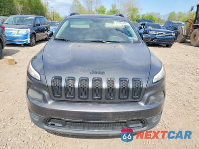 Piąte zdjęcie samochodu w środku: 2017 JEEP CHEROKEE LIMITED VIN:1C4PJMDS8HW501547 - miniatura