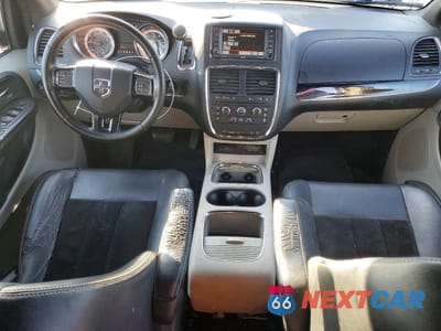 Zdjęcie 8 z 13 samochodu: 2017 DODGE GRAND CARAVAN SXT VIN:2C4RDGCG5HR814272 - miniatura