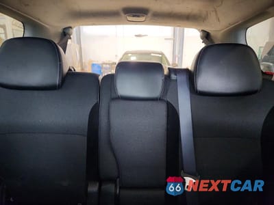 Zdjęcie 10 z 13 samochodu: 2010 MITSUBISHI OUTLANDER SE VIN:JA4JT3AW8AZ002781 - miniatura