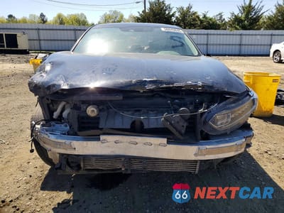 Piąte zdjęcie samochodu w środku: 2018 HONDA ACCORD EXL VIN:1HGCV1F65JA029829 - miniatura