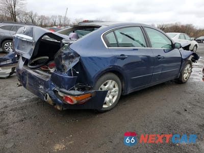 Trzecie zdjęcie samochodu z tyłu: 2012 NISSAN ALTIMA 2.5 VIN:1N4AL2AP2CC202043 - miniatura