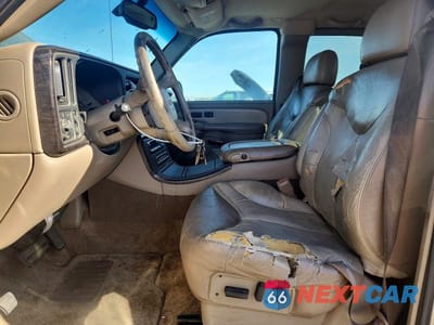 Zdjęcie 7 z 11 samochodu: 2001 GMC SIERRA K1500 C3 VIN:2GTEK69U511332143 - miniatura