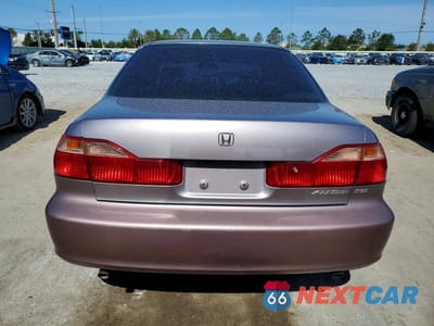 Zdjęcie 6 z 13 samochodu: 2000 HONDA ACCORD LX VIN:1HGCG1643YA048169 - miniatura