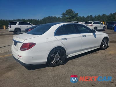 Trzecie zdjęcie samochodu z tyłu: 2018 MERCEDES-BENZ E 300 VIN:WDDZF4JB8JA443219 - miniatura