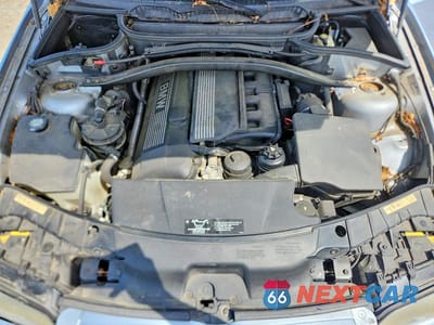Zdjęcie 12 z 14 samochodu: 2004 BMW X3 3.0I VIN:WBXPA93404WC32640 - miniatura