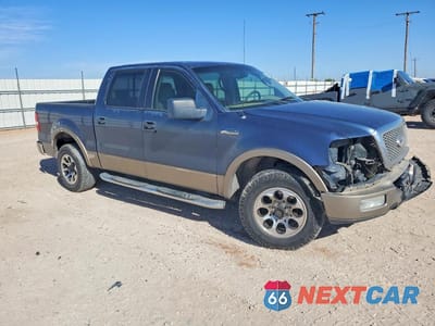 Czwarte zdjęcie samochodu z boku: 2005 FORD F150 SUPERCREW VIN:1FTPW12555FB31618 - miniatura