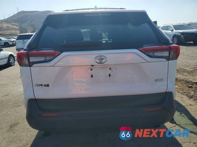 Zdjęcie 6 z 13 samochodu: 2022 TOYOTA RAV4 XLE VIN:2T3W1RFV3NC208621 - miniatura