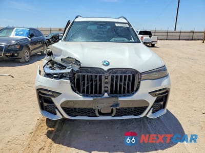 Piąte zdjęcie samochodu w środku: 2022 BMW X7 XDRIVE40I VIN:5UXCW2C05N9N07559 - miniatura