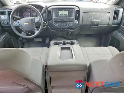 Zdjęcie 8 z 12 samochodu: 2018 CHEVROLET SILVERADO K1500 VIN:1GCVKNEH9JZ201016 - miniatura