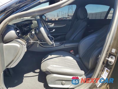 Zdjęcie 7 z 12 samochodu: 2023 MERCEDES-BENZ E 350 VIN:W1KZF8DB7PB141197 - miniatura