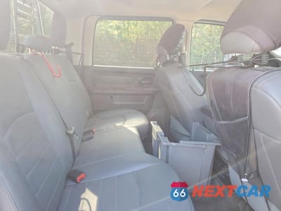 Zdjęcie 10 z 12 samochodu: 2018 RAM 3500 ST VIN:3C63RRGL3JG132326 - miniatura