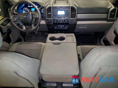 Zdjęcie 8 z 11 samochodu: 2022 FORD F350 SUPER DUTY VIN:1FT8W3BN3NED56660 - miniatura