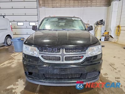 Piąte zdjęcie samochodu w środku: 2018 DODGE JOURNEY SE VIN:3C4PDCABXJT218195 - miniatura