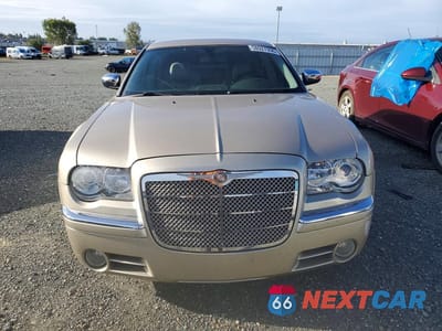 Piąte zdjęcie samochodu w środku: 2006 CHRYSLER 300C VIN:2C3KA63H06H281851 - miniatura
