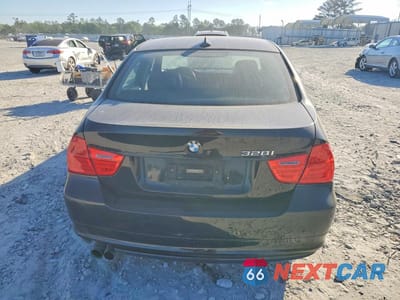 Zdjęcie 6 z 11 samochodu: 2011 BMW 328 I VIN:WBAPH7C53BE683189 - miniatura