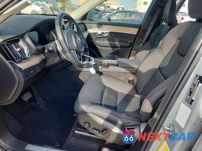 Zdjęcie 7 z 13 samochodu: 2025 VOLVO XC90 PLUS VIN:YV4062PB6S1374995 - miniatura