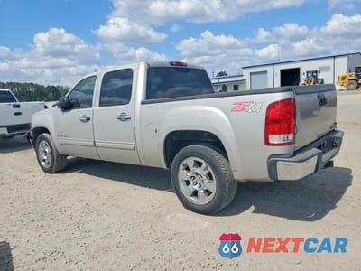 Drugie zdjęcie samochodu z przodu: 2007 GMC NEW SIERRA K1500 VIN:2GTEK13C371603440 - miniatura