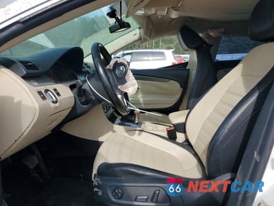Zdjęcie 7 z 12 samochodu: 2010 VOLKSWAGEN CC SPORT VIN:WVWML7AN8AE507101 - miniatura