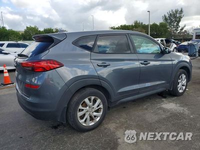 Trzecie zdjęcie samochodu z tyłu: 2019 HYUNDAI TUCSON SE VIN:KM8J2CA47KU924458 - miniatura