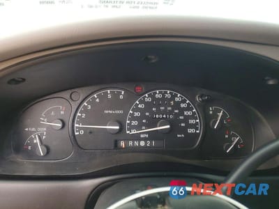 Zdjęcie 9 z 13 samochodu: 2000 FORD EXPLORER XLT VIN:1FMZU73E0YZA42232 - miniatura