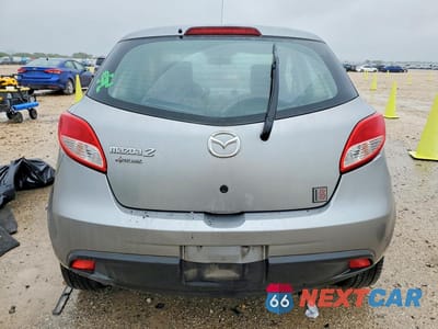 Zdjęcie 6 z 12 samochodu: 2013 MAZDA MAZDA2 VIN:JM1DE1KY6D0161924 - miniatura