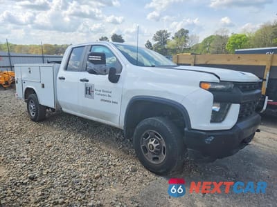 Czwarte zdjęcie samochodu z boku: 2021 CHEVROLET SILVERADO C2500 HEAVY DUTY VIN:1GB5WLE79MF289284 - miniatura