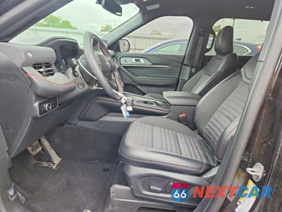 Zdjęcie 7 z 13 samochodu: 2025 FORD EXPLORER ST-LINE VIN:1FMUK8KH0SGA36029 - miniatura