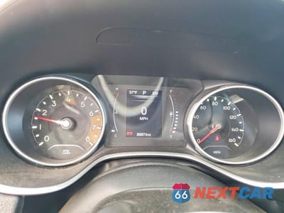 Zdjęcie 9 z 12 samochodu: 2019 JEEP COMPASS LATITUDE VIN:3C4NJCBB6KT652050 - miniatura