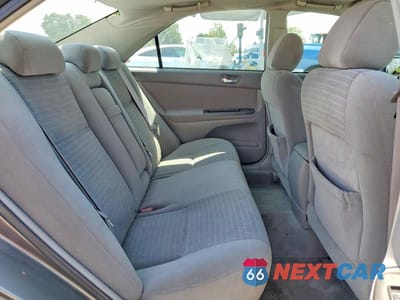 Zdjęcie 10 z 12 samochodu: 2005 TOYOTA CAMRY LE V6 VIN:4T1BF32K45U599679 - miniatura