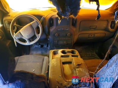 Zdjęcie 8 z 12 samochodu: 2024 CHEVROLET SILVERADO K3500 VIN:1GC5YSEY5RF225324 - miniatura