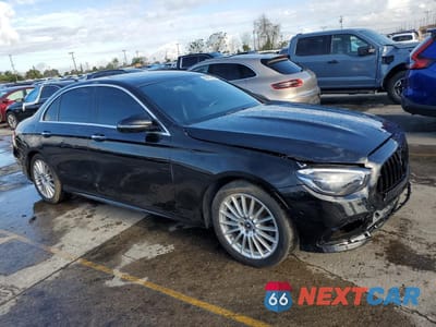 Czwarte zdjęcie samochodu z boku: 2022 MERCEDES-BENZ E 350 VIN:W1KZF8DB3NB085921 - miniatura