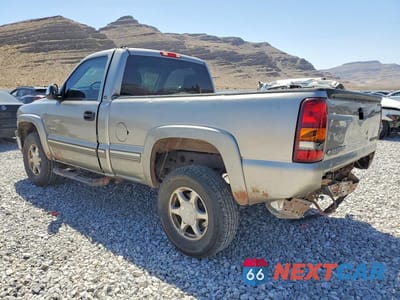 Drugie zdjęcie samochodu z przodu: 2000 CHEVROLET SILVERADO K1500 VIN:1GCEK14T8YZ272510 - miniatura