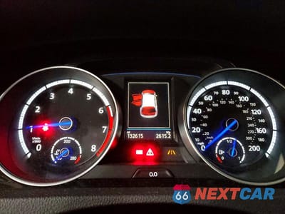 Zdjęcie 9 z 12 samochodu: 2017 VOLKSWAGEN GOLF R VIN:WVWWF7AU2HW116778 - miniatura