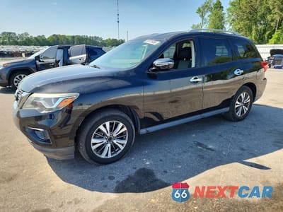 2017 NISSAN PATHFINDER SV 5N1DR2MN1HC634948 - główne zdjęcie licytacji z USA - miniatura