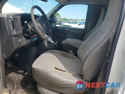 Zdjęcie 7 z 13 samochodu: 2013 CHEVROLET EXPRESS G2500 LT VIN:1GAWGRFA6D1114958 - miniatura