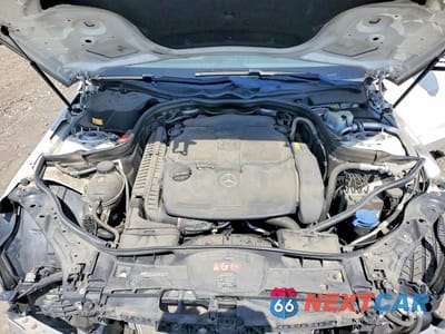 Zdjęcie 11 z 12 samochodu: 2015 MERCEDES-BENZ E 350 4MATIC VIN:WDDHF8JB9FB144908 - miniatura