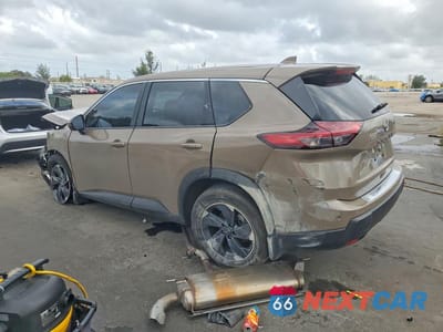 Drugie zdjęcie samochodu z przodu: 2025 NISSAN ROGUE SV VIN:5N1BT3BAXSC842543 - miniatura