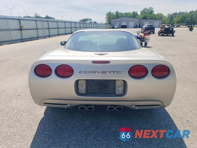 Zdjęcie 6 z 12 samochodu: 2004 CHEVROLET CORVETTE VIN:1G1YY22G845118199 - miniatura