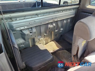 Zdjęcie 10 z 12 samochodu: 1999 NISSAN FRONTIER XE VIN:1N6DD26S8XC323177 - miniatura