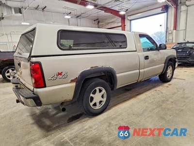 Trzecie zdjęcie samochodu z tyłu: 2006 CHEVROLET SILVERADO K1500 VIN:3GCEK14Z46G265135 - miniatura