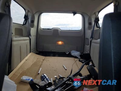 Zdjęcie 10 z 13 samochodu: 2010 DODGE GRAND CARAVAN SE VIN:2D4RN4DE2AR160946 - miniatura