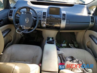 Zdjęcie 8 z 12 samochodu: 2009 TOYOTA PRIUS TOURING VIN:JTDKB20U197821680 - miniatura