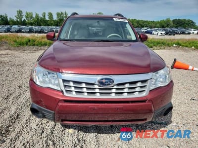 Piąte zdjęcie samochodu w środku: 2012 SUBARU FORESTER 2.5X PREMIUM VIN:JF2SHBDC4CH409725 - miniatura
